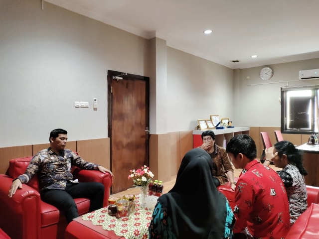 352DCCED 8E56 4E00 B6E7 0C659E640A4C