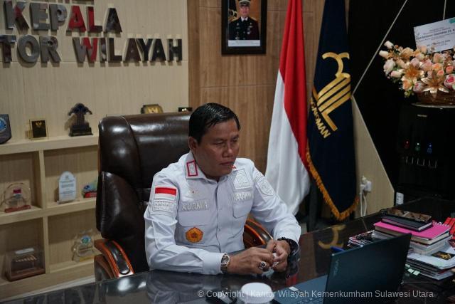 1f21e489ee5f4d3ebbcd10719dffb8a8