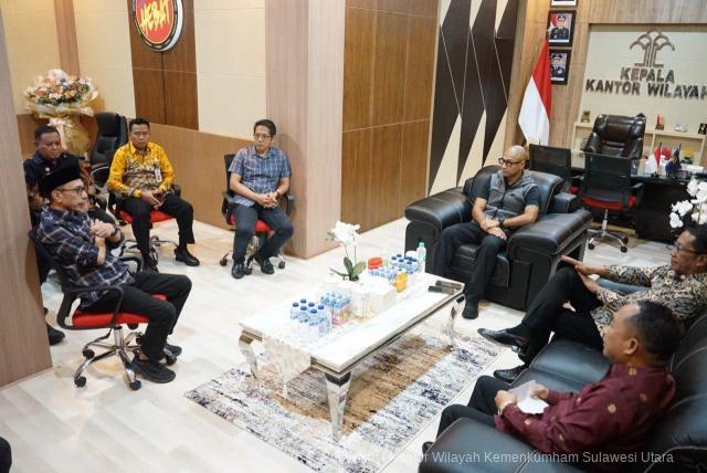 6127249861611556265 1