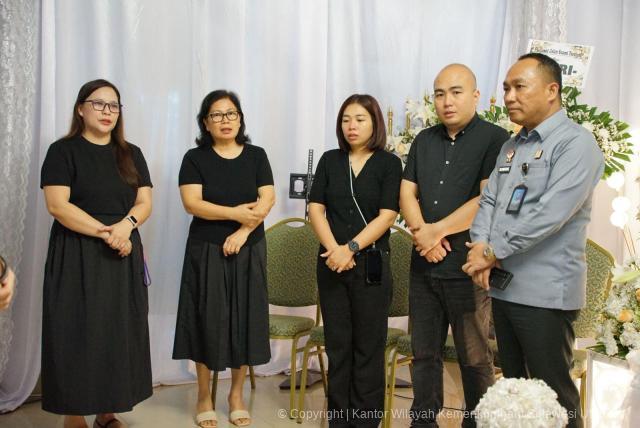 Turut Berbelasungkawa, Kakanwil Hendrik Pagiling : Kasih dan Penyertaan Tuhan Menuntun Umat Percaya Menuju Surga